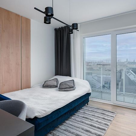 Nice View Apartment, Free Underground Parking, City Square 6 Min Breslavia Esterno foto