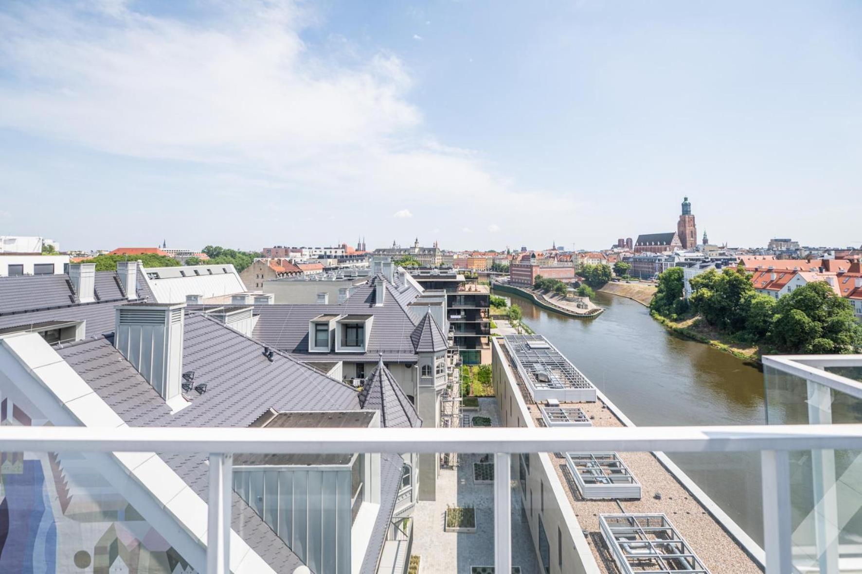 Nice View Apartment, Free Underground Parking, City Square 6 Min Breslavia Esterno foto
